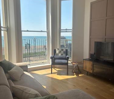 Worthing Apartamento | Stunning 3 Bed Apartment with Seaview