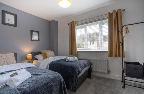 Skegby Casa | Stunning 3 bed House - Nr Kings Mill Hospital - 2 Parking Spaces, Wifi & Garden