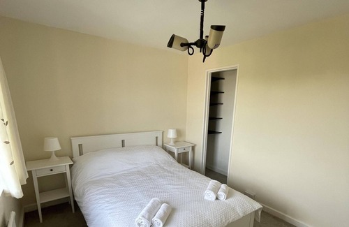 Newmarket Casa | Stunning 3-Bed House in Newmarket