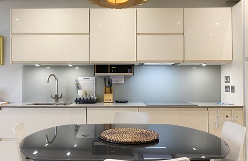 Tachbrook Casa | Stunning 3-bed House in Central London Westminster