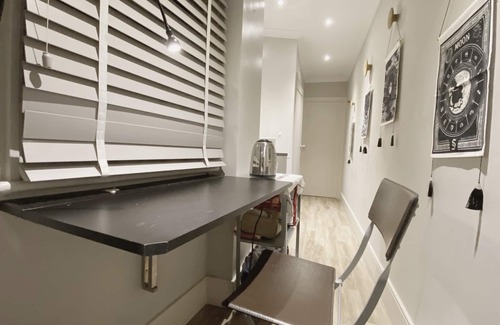 Tachbrook Casa | Stunning 3-bed House in Central London Westminster