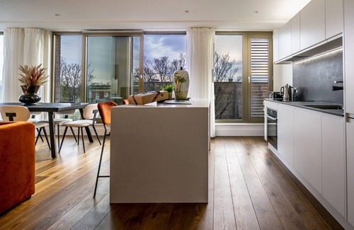 York Apartamento | Stunning 3 bedroom apartment with 2 parking spaces
