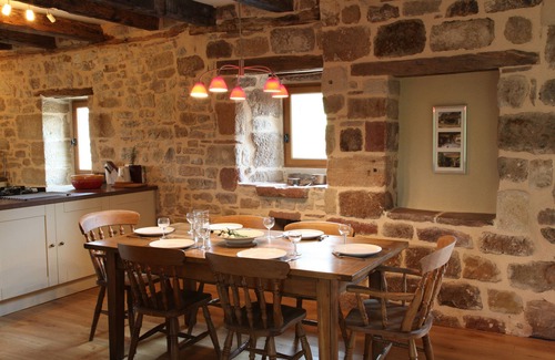 Meyssac Casa | Stunning 3 bedroom farmhouse with private heated pool