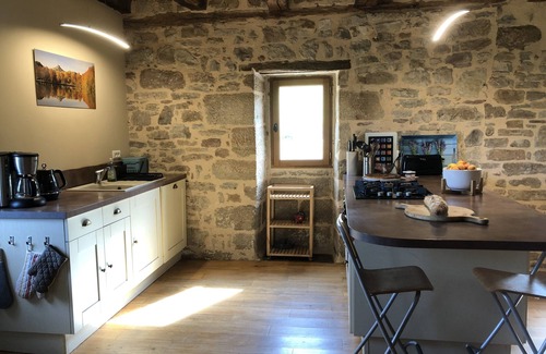 Meyssac Casa | Stunning 3 bedroom farmhouse with private heated pool