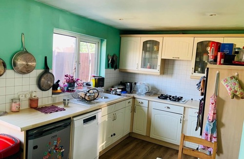 Falconwood and Welling Casa | Stunning 3 bedroom semi detached.