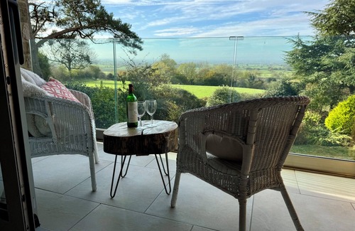 Thirsk Casa | Stunning 360 degrees views totally private house 10 person hot tub, log burner.