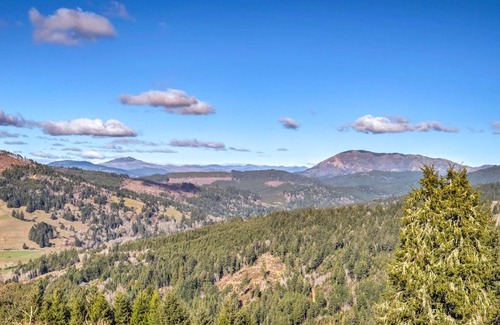 Smith River Apartamento | Stunning 360 Ocean Views, Near Redwoods NP!