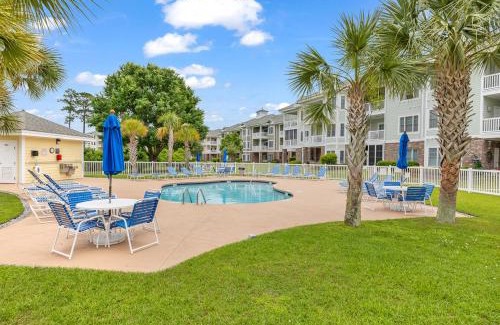 Central Myrtle Beach Apartamento | Stunning 3BR Condo near Myrtlewood Golf Resort and Beach