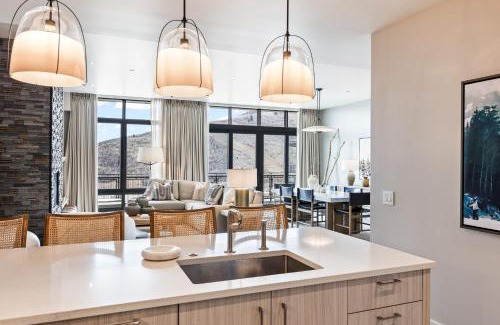 Park City Apartamento | Stunning 3BR in New Deer Valley East Village Ski, Dine, and Relax! Sleeps 8, Modern Amenities