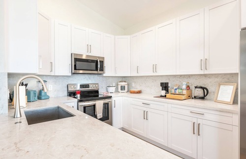 Highlands Reserve Casa | Stunning 4-Bed, 3-Bath Pool Home – Just Minutes from Orlando’s Theme Parks