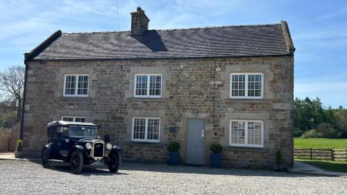 Winkhill Casa | Stunning 4 Bed Peak Dist Farmhouse Alton Towers