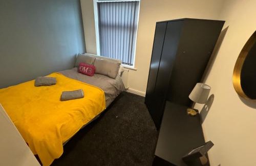 Hull Apartamento | Stunning 4 bedroom 8 person 2 bathroom house!