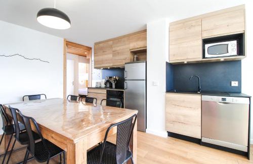 Flaine Apartamento | Stunning 4-bedroom apartment Flaine Foret, fully refurbished, beautiful panoramic views