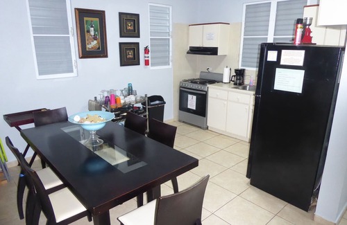 Boqueron Casa | Impresionante 3BR / 3B WiFi A / C a pie de El Poblado Park su barco de esquí Porta del Sol