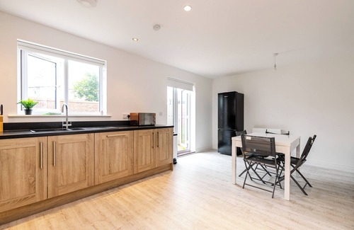 Ashford Casa | Stunning 5-Bed House in Ashford