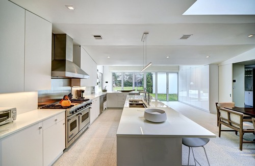 Water Mill Casa | Stunning 5 bedroom Vicente Wolf Designed Home South of Highway in Water Mill