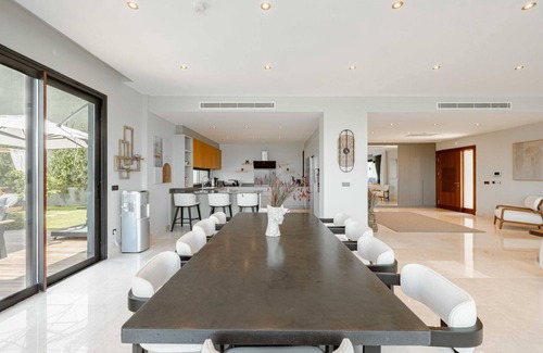 Yalikavak Villa | Impresionante villa de 5 dormitorios con vistas panorámicas al puerto deportivo de Yalikavak