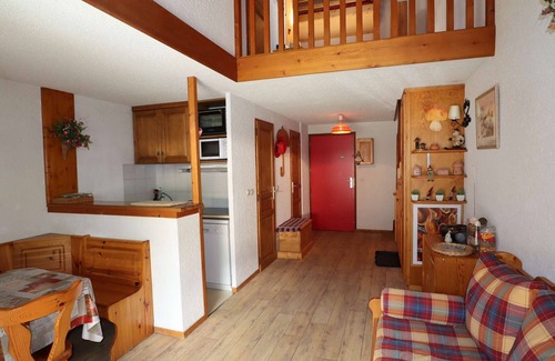 Areches Apartamento | Hermoso Dúplex en Alpes - 6 pers, Terraza, Garaje, Piscina, WiFi