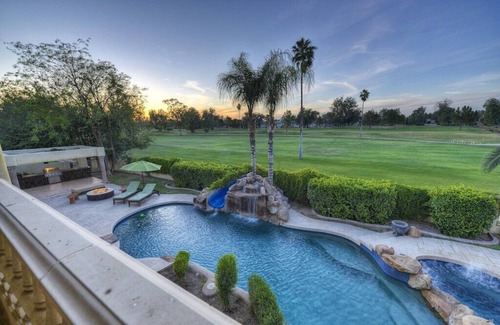 Chandler Casa | STUNNING 8 Bedroom Mansion on Golf Course! Heated Pool/Spa! Theater Room!