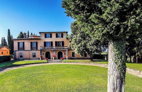 Chiocchio Villa | Impresionante 9BR - 9BA VILLA W / PISCINA CLIMATIZADA Y VISTAS INCREÍBLES, ¡ENTORNO DE VIÑEDOS!