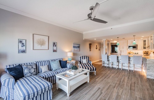 Redington Shores Condominio | Stunning and completely updated Redington Beach condo!