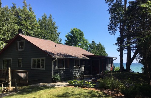 Baileys Harbor Cabaña | Impresionante y espectacular en el lago Michigan!