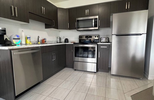 Fonthill Casa | Stunning and Stylish Home in Fonthill, 10min from Welland, 15 from the falls