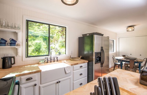 Forest Knolls Casa | Stunning and Tranquil Cottage Surrounded by Nature