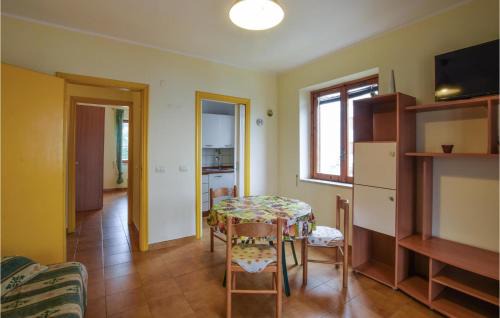 Nocera Scalo Apartamento | Stunning Apartment In Nocera Terinese
