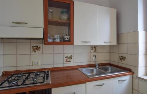 Nocera Scalo Apartamento | Stunning Apartment In Nocera Terinese