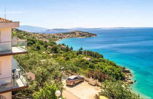 Stara Baska Apartamento | Impresionante apartamento en Stara.