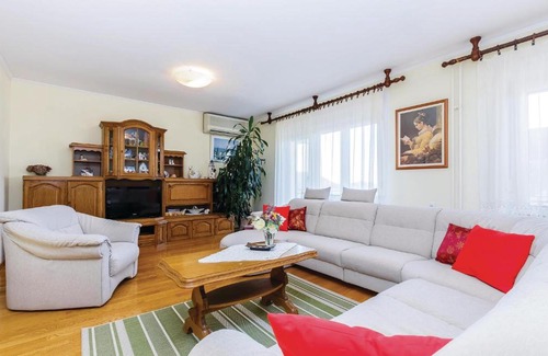 Vinodolska opcina Apartamento | Stunning apartment in Grizane with 3 Bedrooms and WiFi