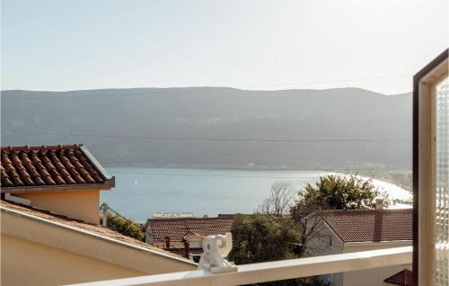 Topla Apartamento | Stunning Apartment In Herceg Novi