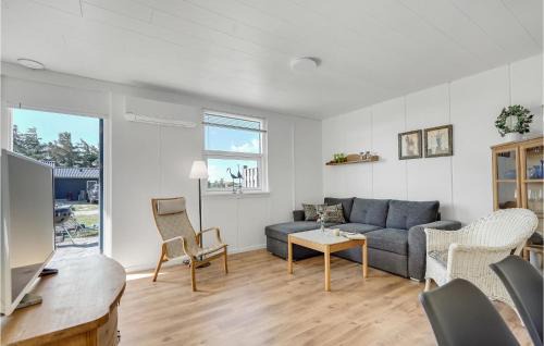 Haurvig Apartamento | Stunning Apartment In Hvide Sande
