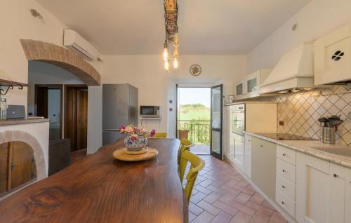 Ville di Corsano Apartamento | Stunning Apartment In Ville Di Corsano