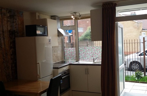 Tottenham Apartamento | Impresionante apartamento con jardín privado.