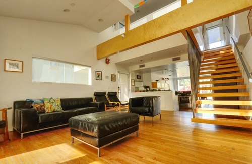 Sunset Park Casa | Impresionante casa arquitectónica por campo de golf