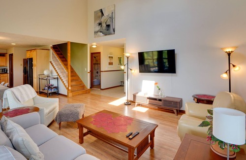 Athens Casa | Stunning Athens Retreat on Sleepy Hollow Lake!