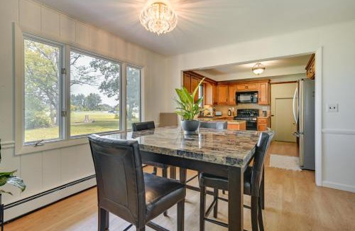 Au Gres Casa | Stunning Au Gres Retreat with Grill Less Than 1 Mi to Marina