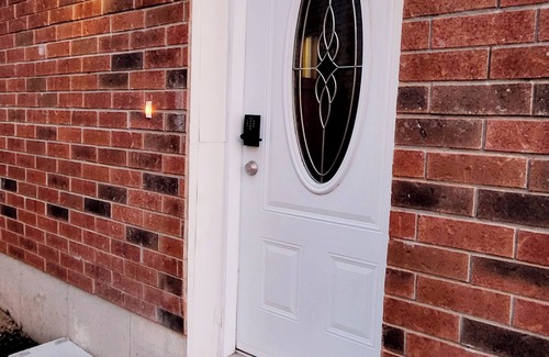 Innisfil Casa | Stunning Basement Apartment