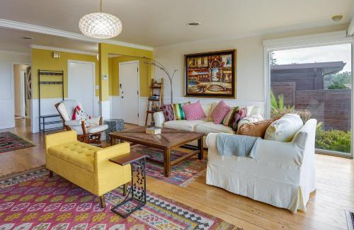 Kensington Casa | Stunning Bay-View Home in Kensington!