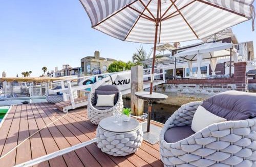 West Newport Casa | Stunning Bayfront Home w Epic Dock on Peninsula