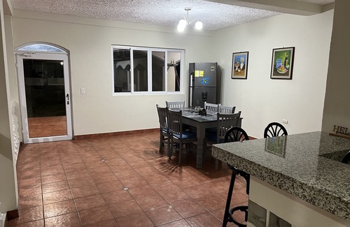 Playa El Pimental Casa | Stunning Beach House near Int. Airport, Surf City, El Tunco, 4bedrooms, sleep 16