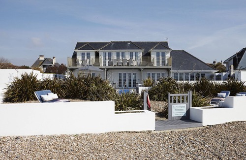 Littlehampton Casa | Impresionante propiedad frente a la playa con vistas al mar y bañera de hidromasaje en Tatler