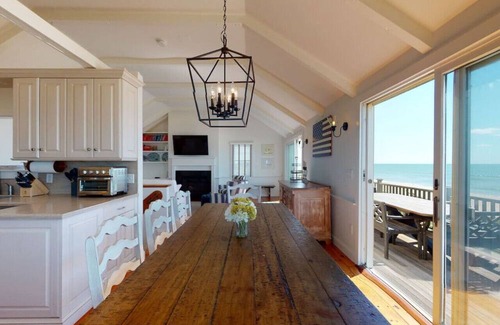 Nantucket Casa | Stunning Beach Front - w/ Hot Tub & Fire Pit