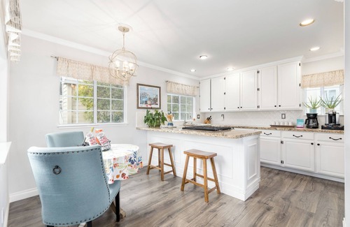 Beach Hill - Beach Flats Casa | Stunning, Beach Home near Santa Cruz Beach & Boardwalk, Walk Downtown! Superhost