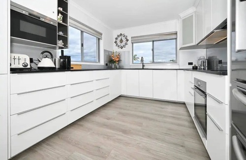 Buddina Casa | Stunning, Beachfront Dream Home - ZA3