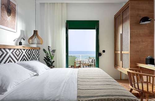 Ferma Villa | Stunning Beachfront Crete Villa | Direct Access to Sea | Villa Kirvas | Ierapetra