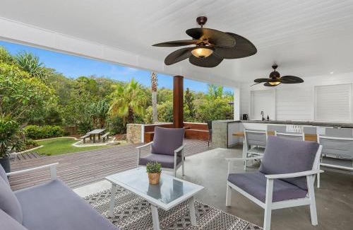 Casuarina Casa | Stunning Beachfront On She oak