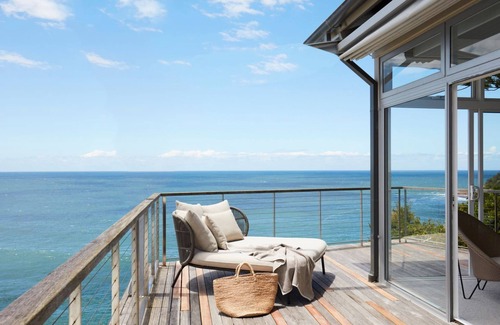 Whale Beach Casa | Stunning beachside Villa located 100m from iconic Whale beach, what a spectacular experience.